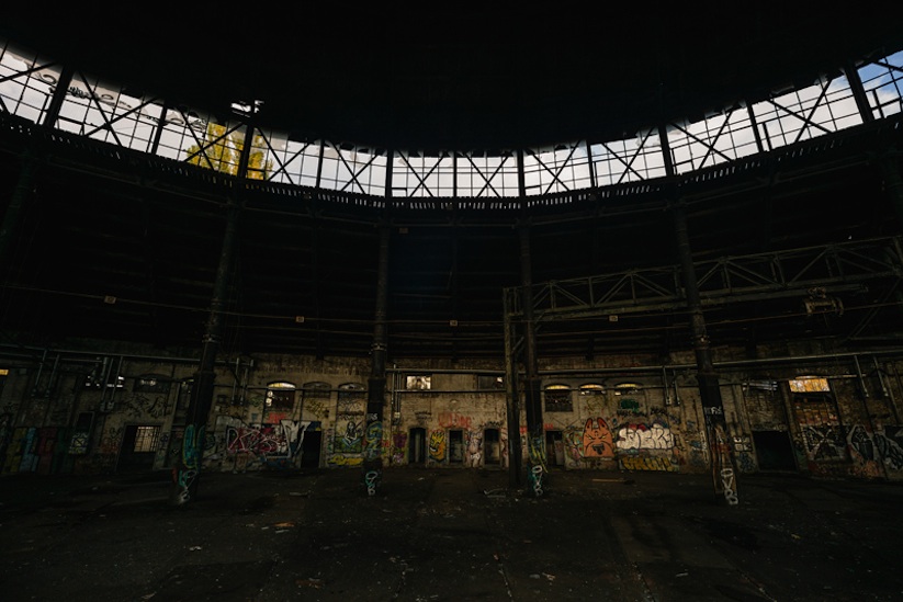 Abandonment_Issues_Bahnbetriebswerk_Pankow_Heinersdorf_Captured_by_Van_Styles_2016_04