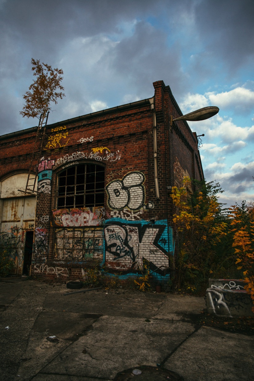 Abandonment_Issues_Bahnbetriebswerk_Pankow_Heinersdorf_Captured_by_Van_Styles_2016_10
