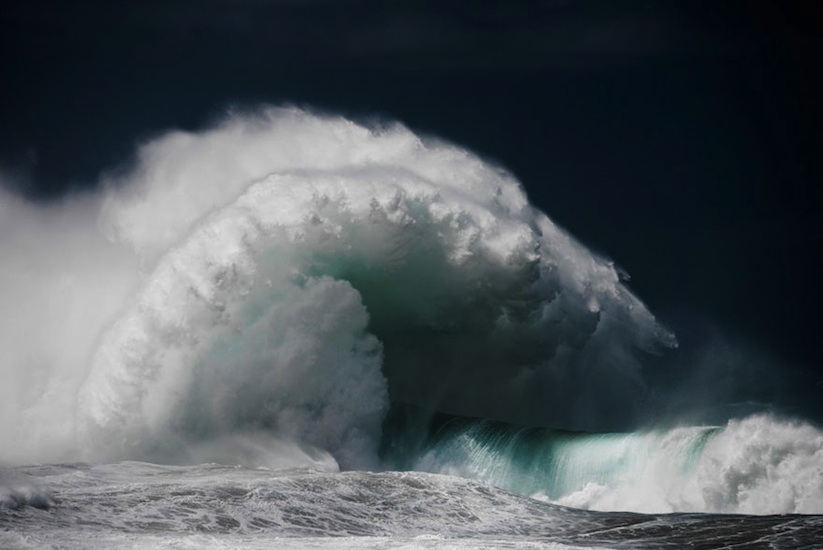 Maelstrom_The_Majestic_Power_Of_Ocean_Waves_Captured_by_Luke_Shadbolt_2016_07