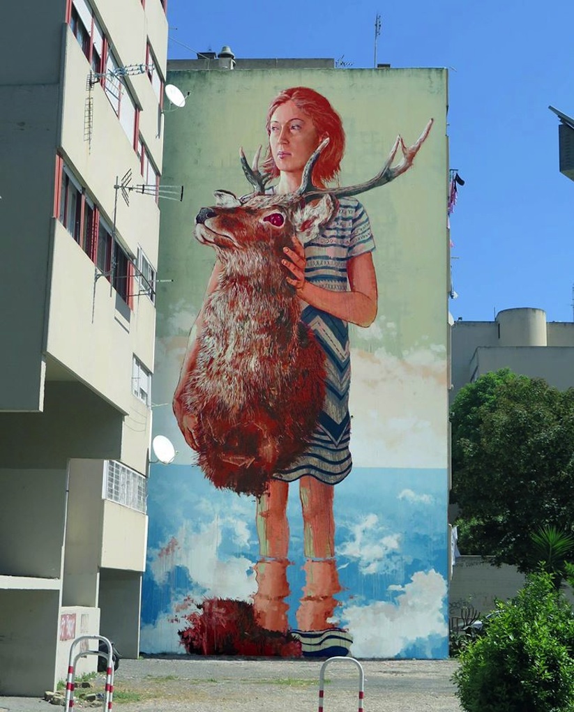 The_Roadkill_by_Street_Artist_Fintan_Magee_in_Rome_Italy_2016_01
