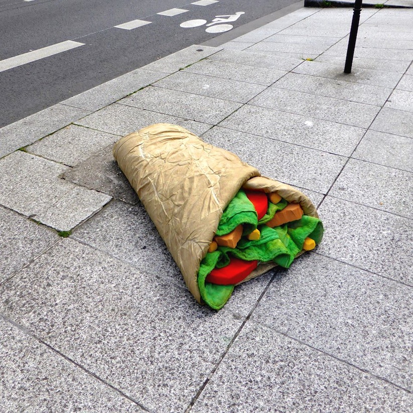 Eat_Me_French_Street_Artist_Lor_K_Turns_Old_Mattresses_into_Giant_Foods_2016_10