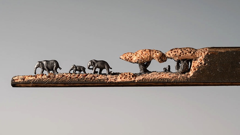 Elephant_Art_Carved_From_a_Pencil_Lead_by_Artist_Cindy_Chinn_2016_04