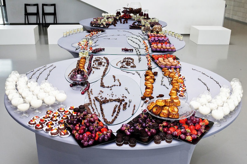 Giant_Anamorphic_Food_Art_Installations_of_Einstein_and_Ciurlionis_2016_01