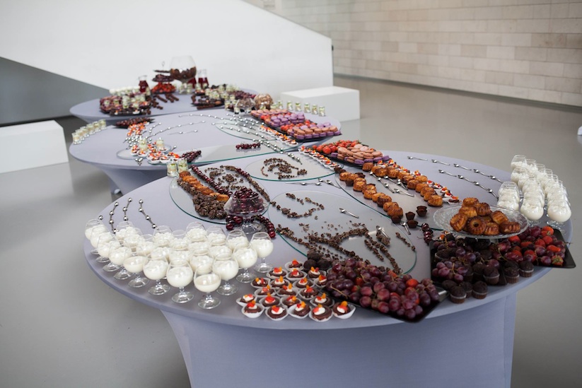 Giant_Anamorphic_Food_Art_Installations_of_Einstein_and_Ciurlionis_2016_02