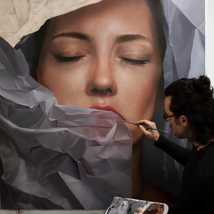 New_Awesome_Hyperrealistic_Oil_Paintings_by_German_Artist_Mike_Dargas_2016_01