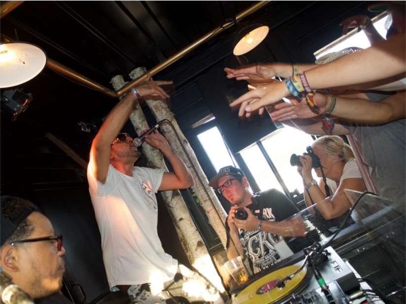 Ali As und DJ Vito wissen, wie man die Crowd zum Jubeln bringt.