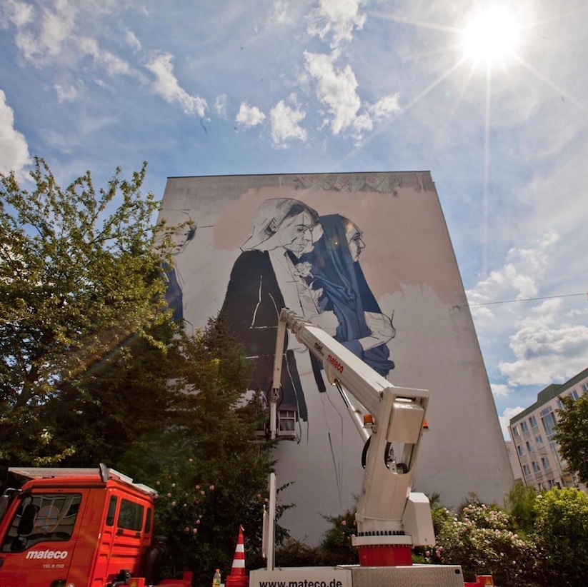 Europe_Hyperrealistic_Mural_by_Street_Artist_Bezt_in_Mannheim_Germany_2016_05