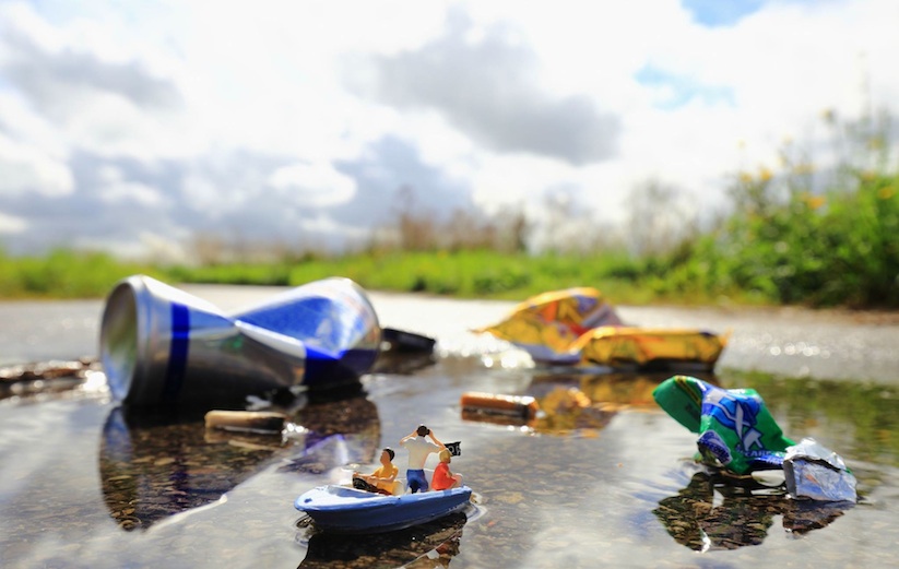 Roys_People_Miniature_Installations_in_the_Streets_of_London_2016_04