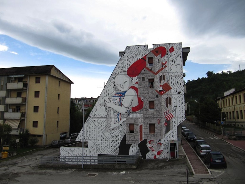 backpack_home_new_massive_mural_by_street_artist_millo_in_ascoli_piceno_italy_2016_02