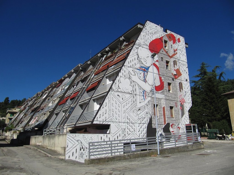 backpack_home_new_massive_mural_by_street_artist_millo_in_ascoli_piceno_italy_2016_05