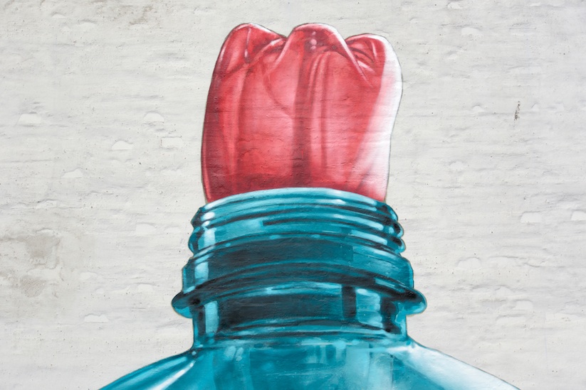 giant_plastic_bottle_mural_by_street_artists_nevercrew_in_aalborg_denmark_2016_04