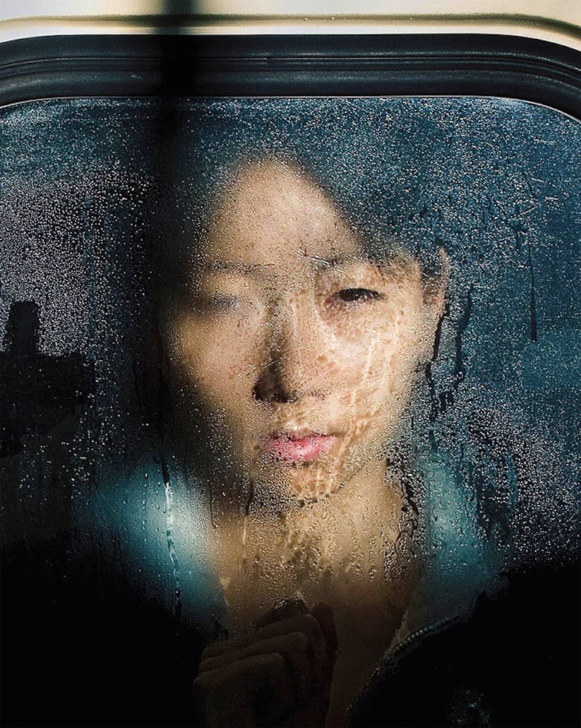 tokyo_compression_the_everyday_rush_hour_in_tokyos_packed_subway_cars_2016_01