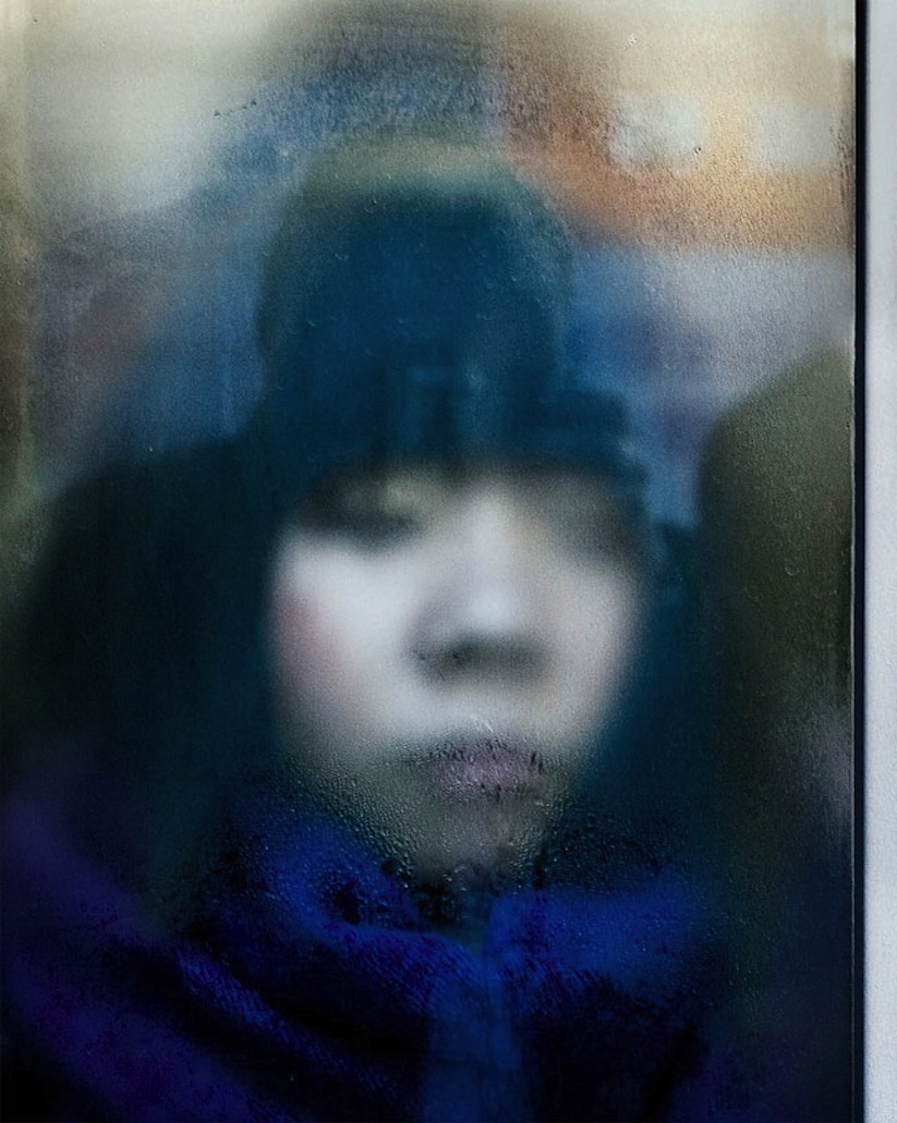 tokyo_compression_the_everyday_rush_hour_in_tokyos_packed_subway_cars_2016_04