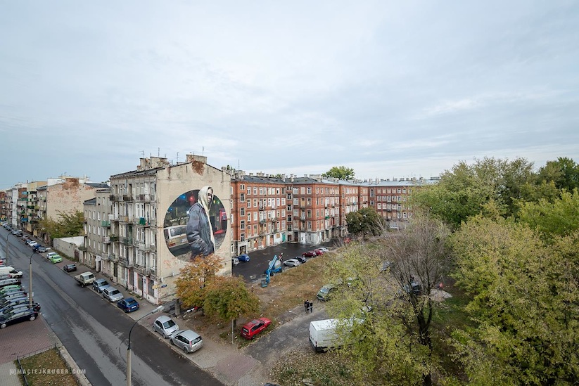 hyperrealistic_mural_by_spanish_artist_sebas_velasco_in_warsaw_poland_2016_04