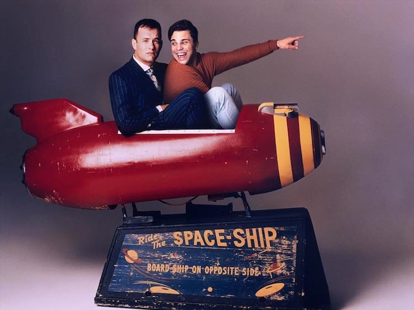 average_rob_photoshops_himself_into_hilarious_scenarios_with_celebrities_2016_13
