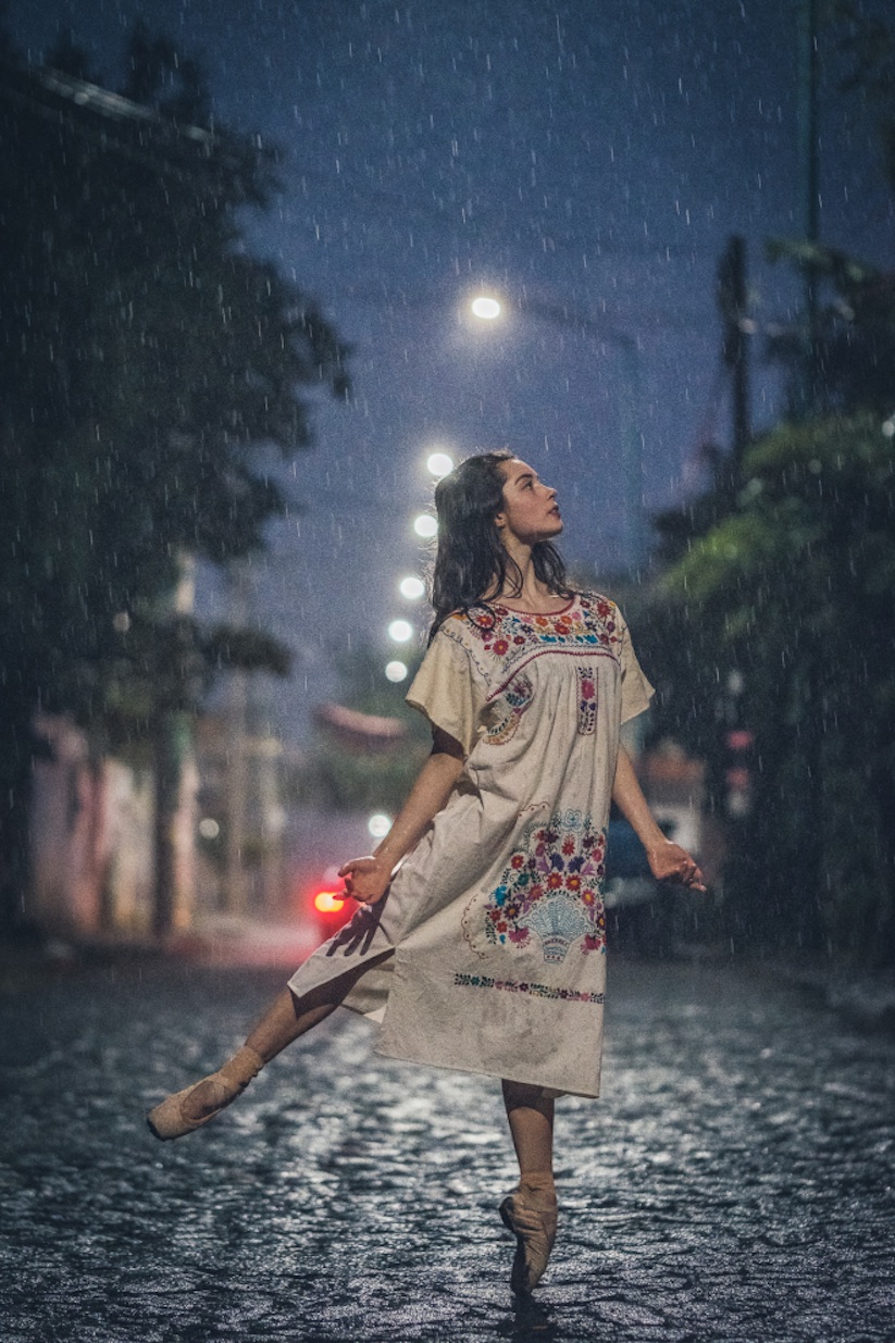 ballet_dancers_in_the_streets_of_mexico_city_captured_by_omar_robles_2016_07