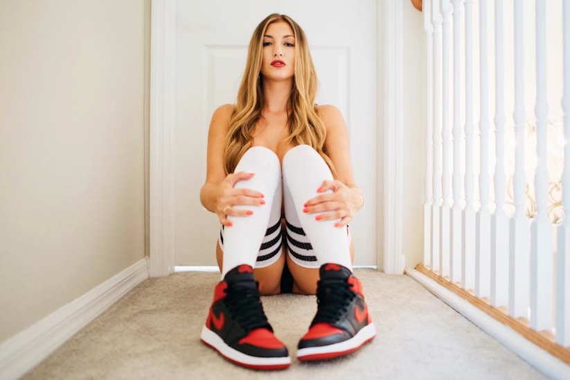 chicks_in_kicks_seductive_pictures_of_air_jordan_sneakers_captured_by_photographer_leica_beast_2016_03