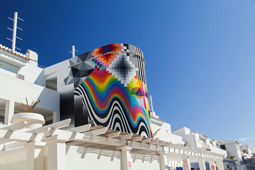 colorful_mural_by_okuda_felipe_pantone_on_hotels_facade_in_ibiza_2016_02