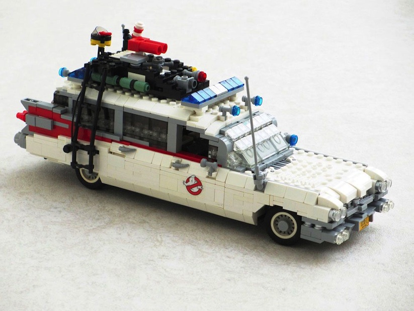 lego_cars_classic_movie_vehicles_recreated_in_lego_bricks_by_ralph_savelsberg_2016_06