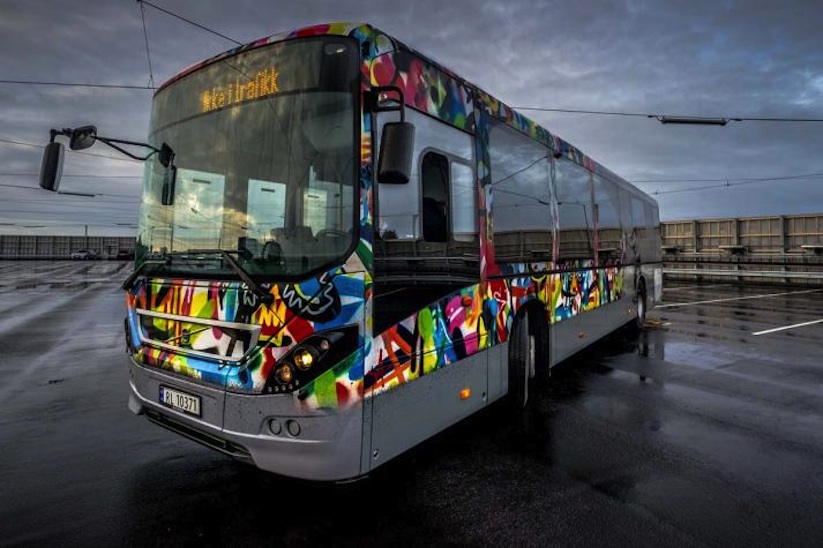 street_art_buses_designed_by_international_artists_at_nuart_festival_in_stavanger_norway_2016_03