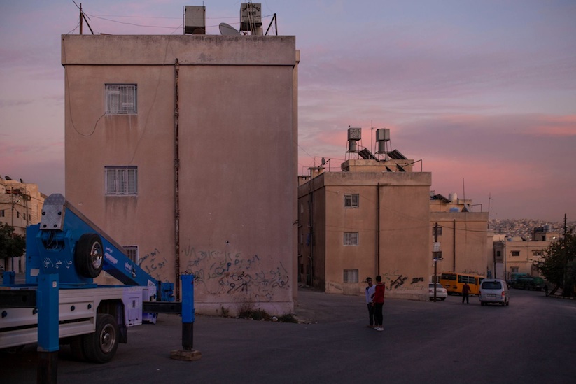the_exile_new_mural_by_fintan_magee_in_amman_jordan_2016_03