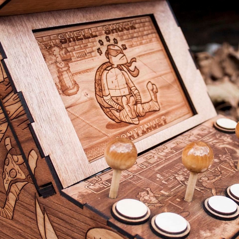 the_spitfirelabs_awesome_wooden_creations_pays_tribute_to_retrogaming_pop_culture_2016_06