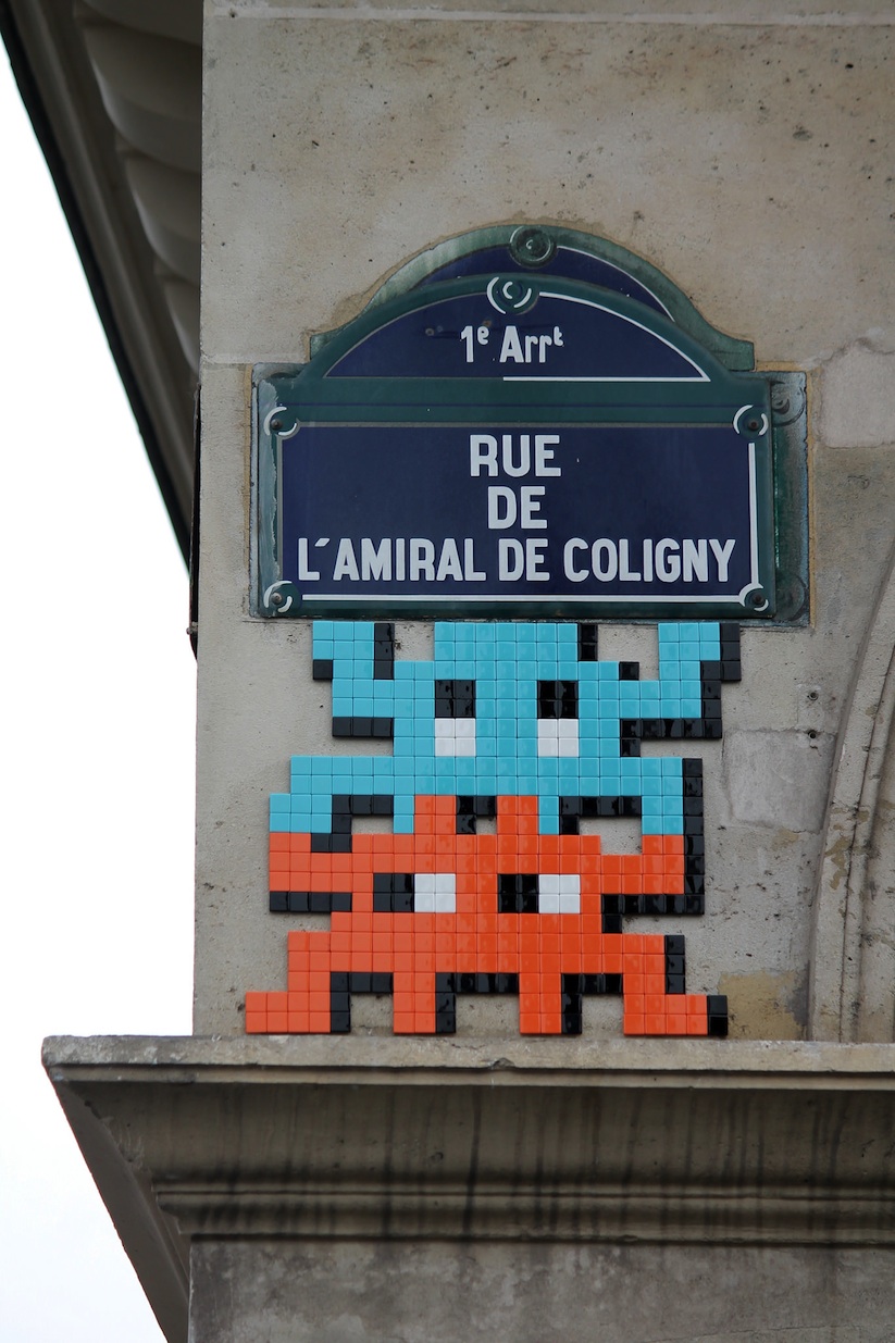 mosaic_invasions_by_french_street_artist_invader_in_paris_feat_dr_mario_2017_08