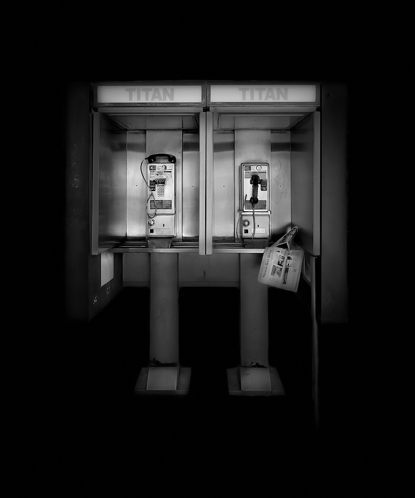 The_Last_Pay_Phones_in_NYC_Captured_by_Michael_Massaia_2017_08