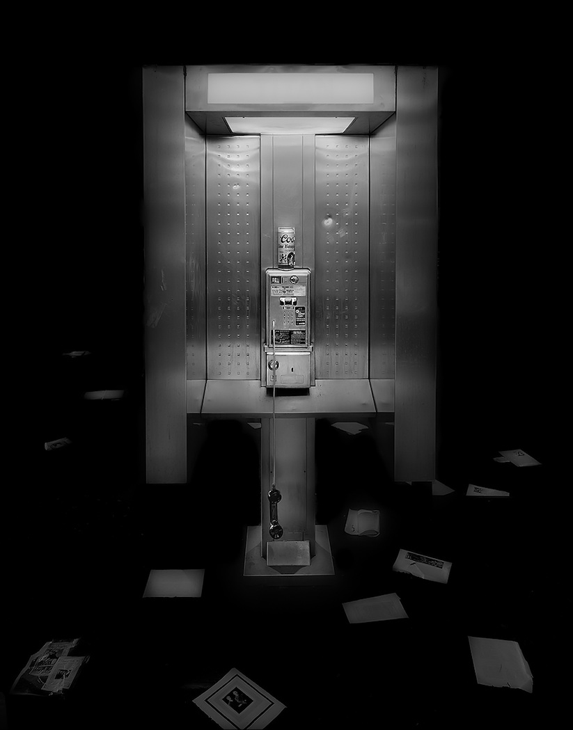 The_Last_Pay_Phones_in_NYC_Captured_by_Michael_Massaia_2017_09
