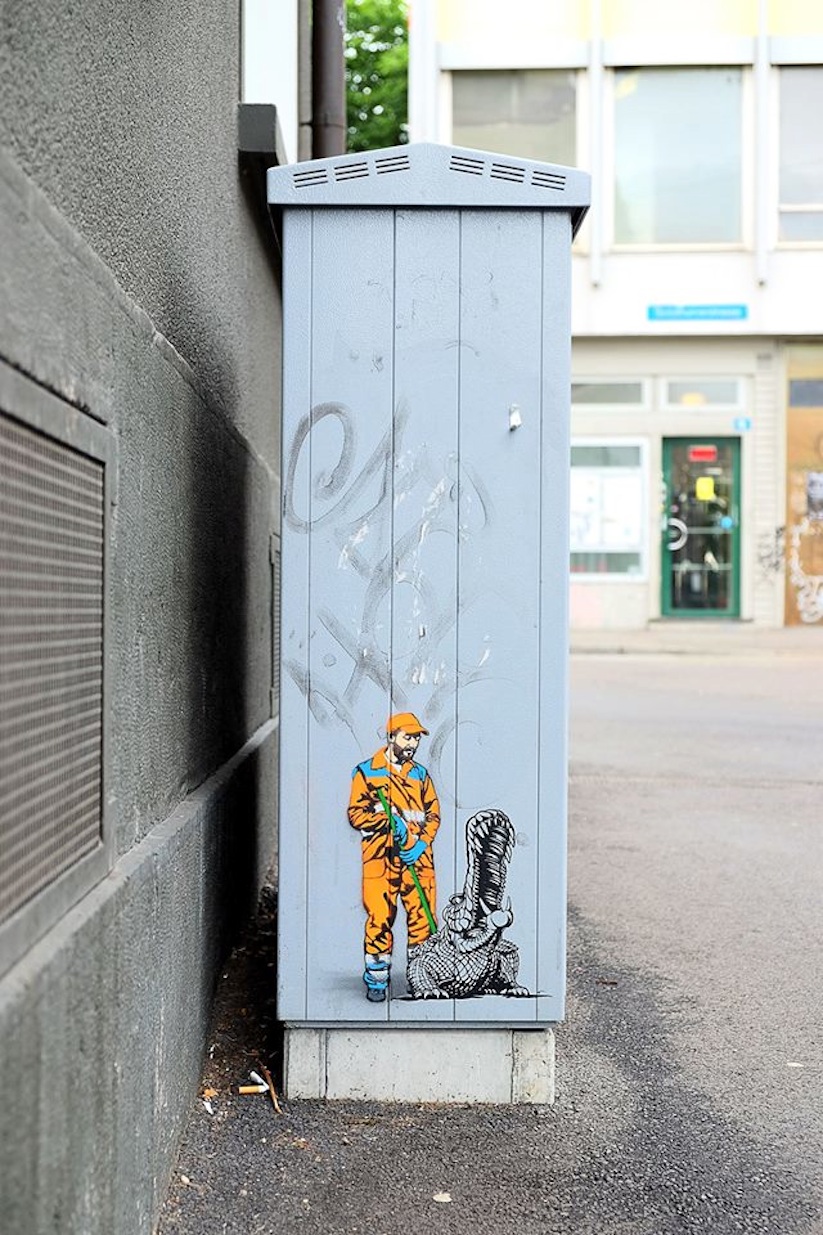 the_secret_and_funny_life_of_city_workers_by_belgian_street_artist_jaune_2017_05