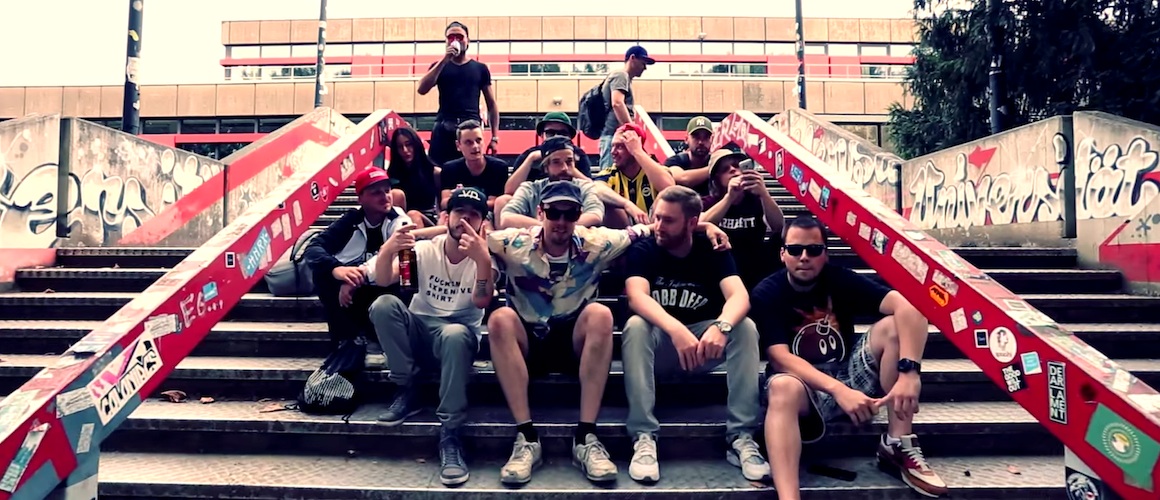 Veedel Kaztro Veezy Macht Blau Video WHUDAT