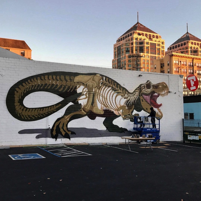Translucent_T_Rex_by_Street_Artist_Nychos_in_Oakland_2017_05