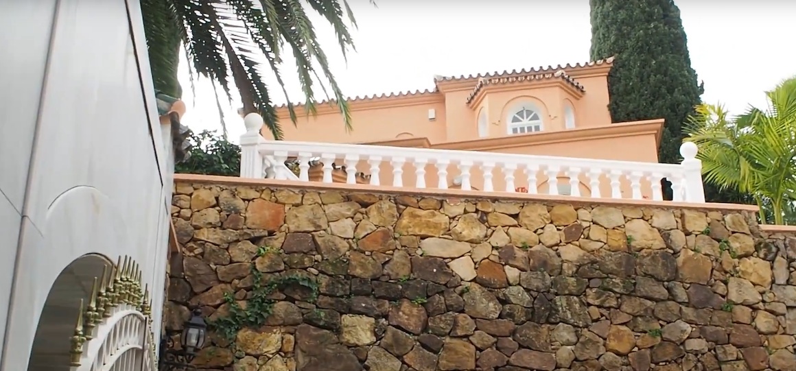 Vlog Searching Fot The Prince Mansion in Marbella WHUDAT