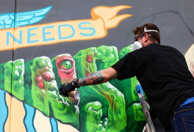 America_Needs_Brains_Mural_by_Tristan_Eaton_2017_06