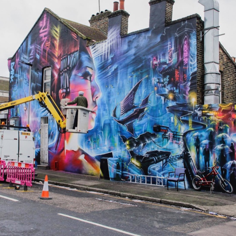 Vibrant_Mural_by_Dan_Kitchener_in_Newham_London_2017_05
