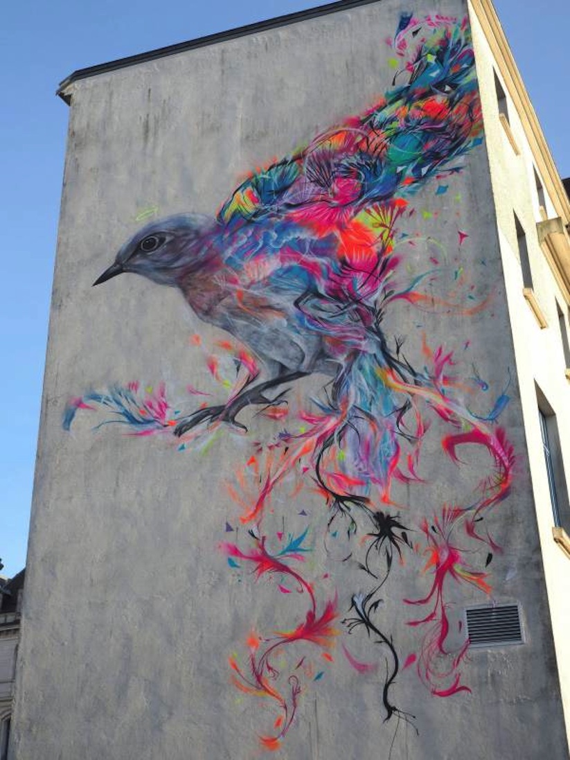Graffiti_Bird_Mural_by_L7M_in_Vannes_France_2017_09