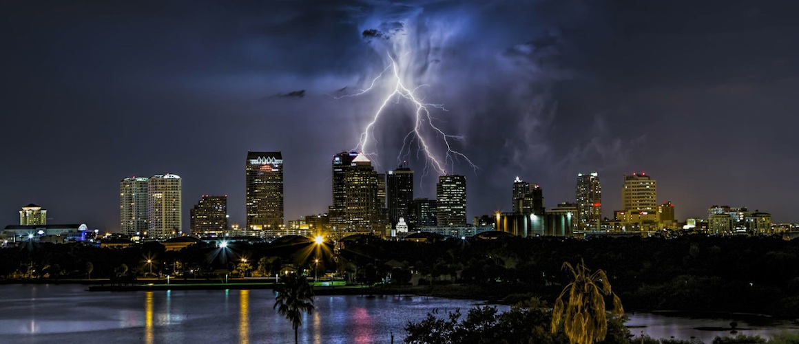 "Tampa Storms" - Stunning Pictures of Florida's Lightened Up Skies (9 