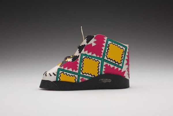 Jason Ruff Sneaker Sculptures made from Cigarette Packs (7 Pictures)